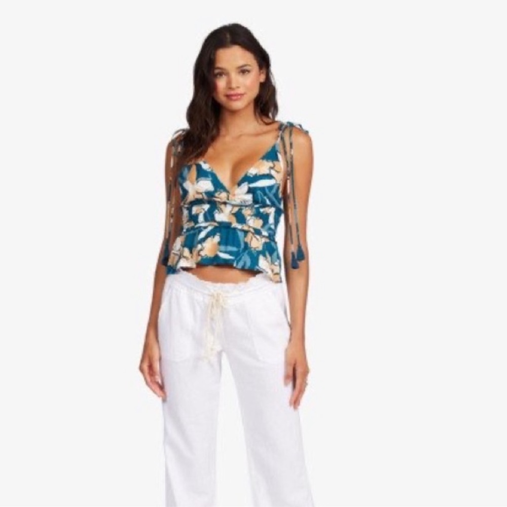 🔆ROXY🔆SIMPLE BLOSSOM PRINT TOP - Picture 8 of 15